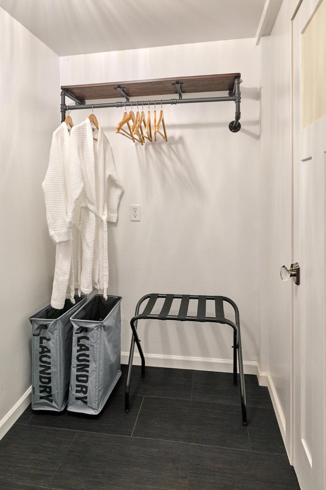 Home - Elegant Comfort 22 Minutes To Osu Lebanon Bagian luar foto