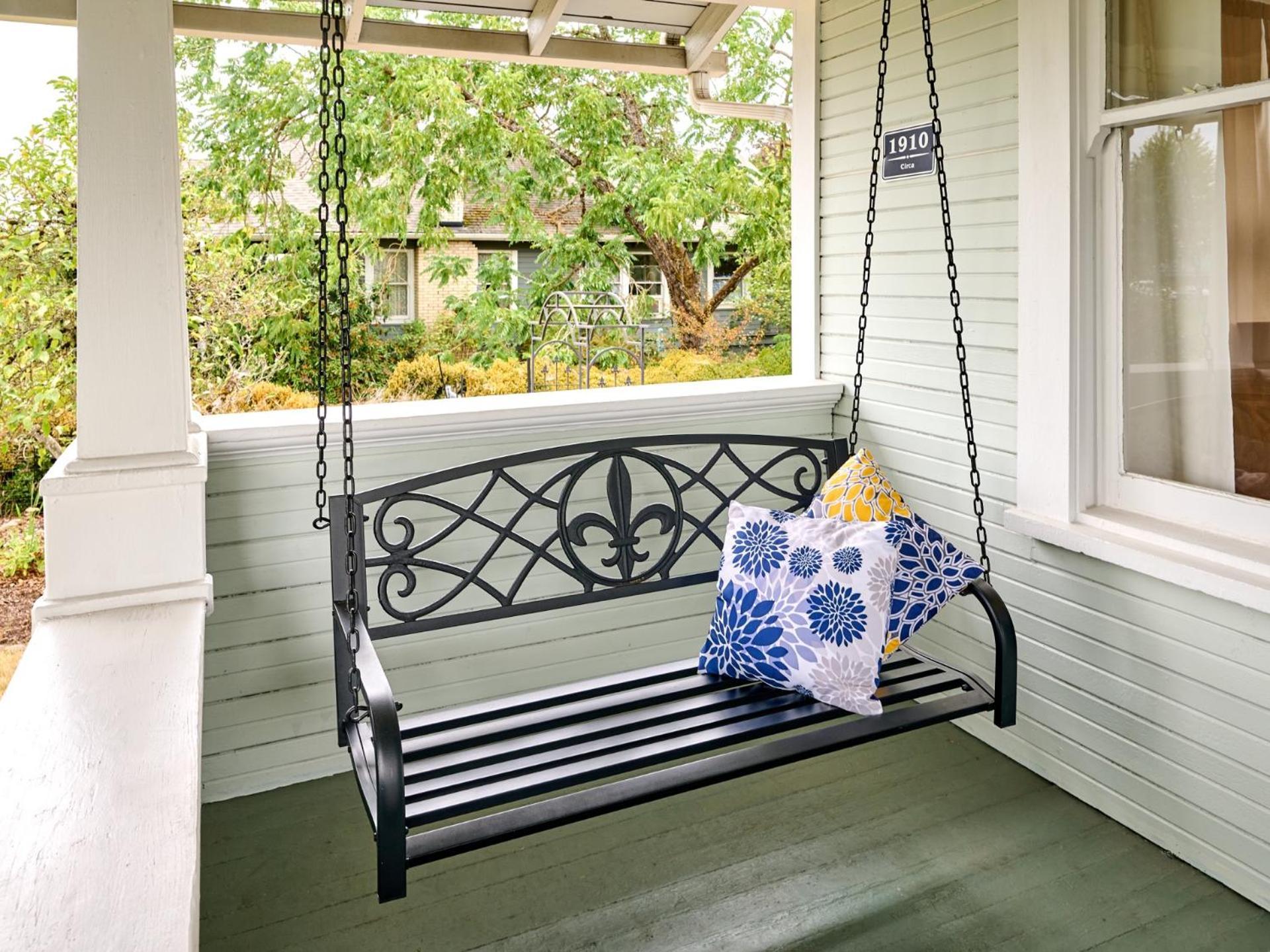 Home - Elegant Comfort 22 Minutes To Osu Lebanon Bagian luar foto